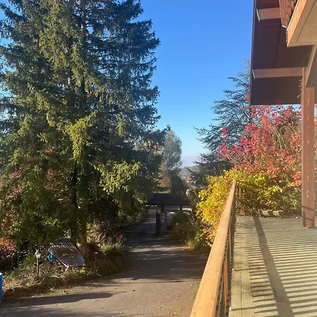 Ferienhaus & Serenite, Vue Epoustouflante Montagne & Annecy