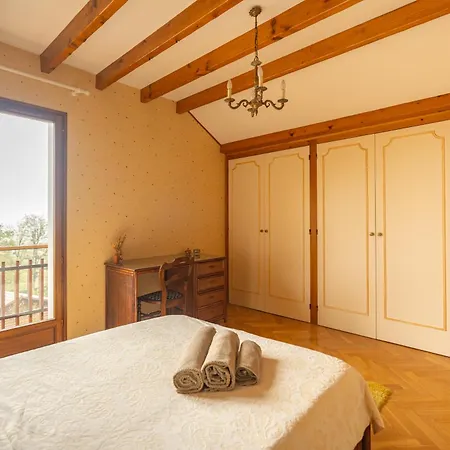 Casa vacanze & Serenite, Vue Epoustouflante Montagne & *